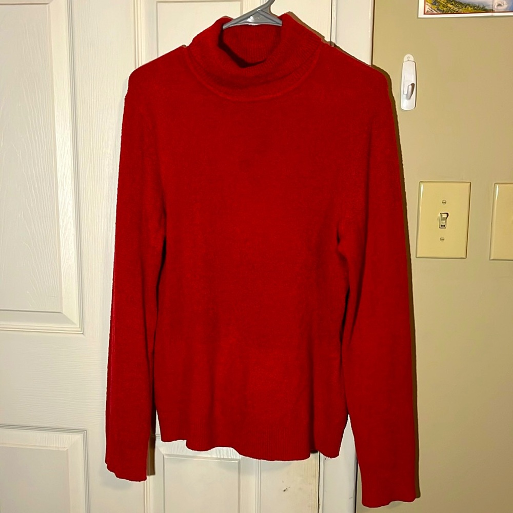 Red Craft and Barrow Turtleneck